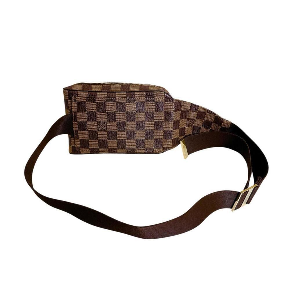 LOUIS VUITTON Authentic Brown Damier Canvas Fanny Pack - Picture 2 of 14
